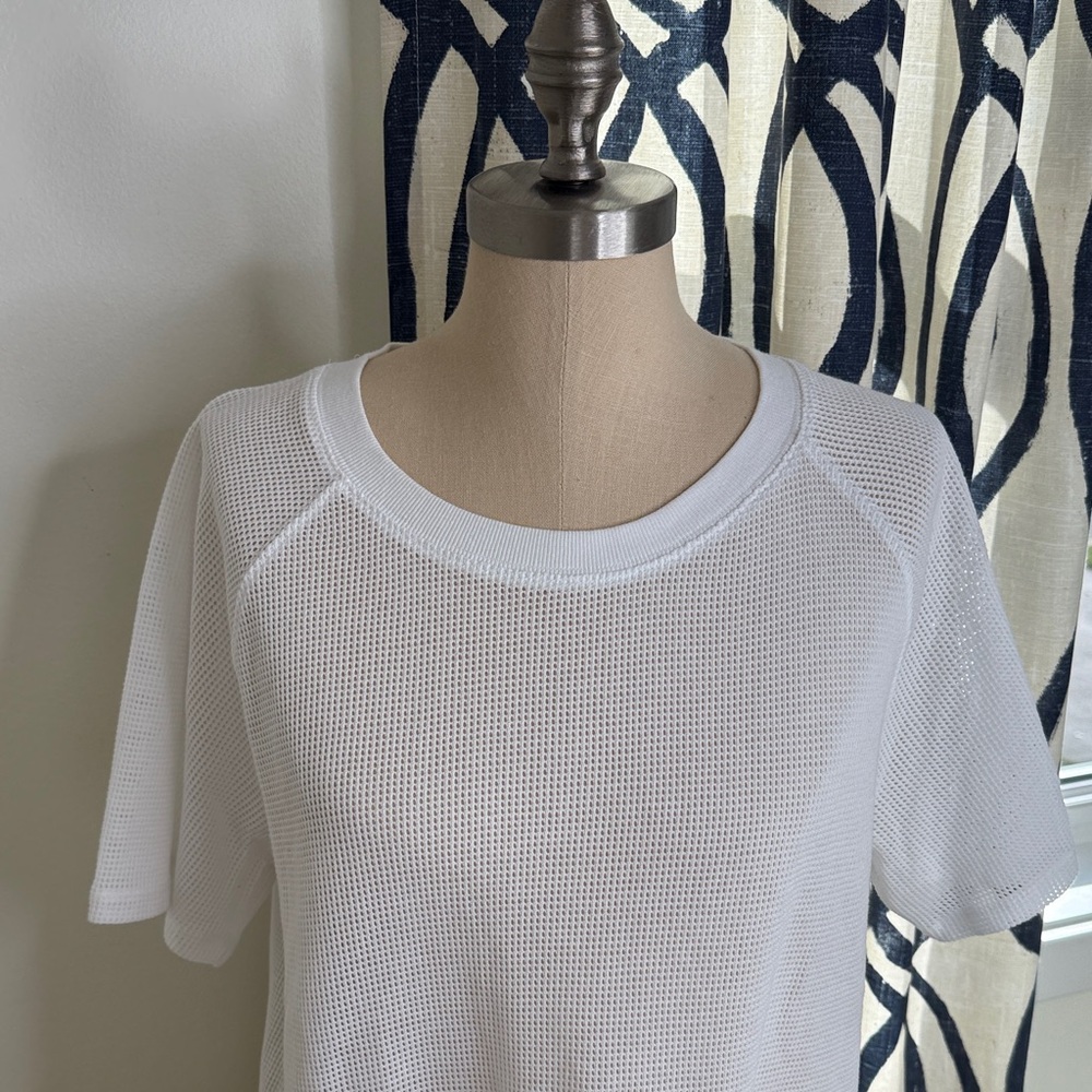Lou & Grey White Mesh Short Sleeve Tee